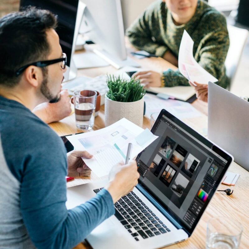 startup-team-working-in-a-coworking-space-1.jpg startup-team-working-in-a-coworking-space-1.jpg